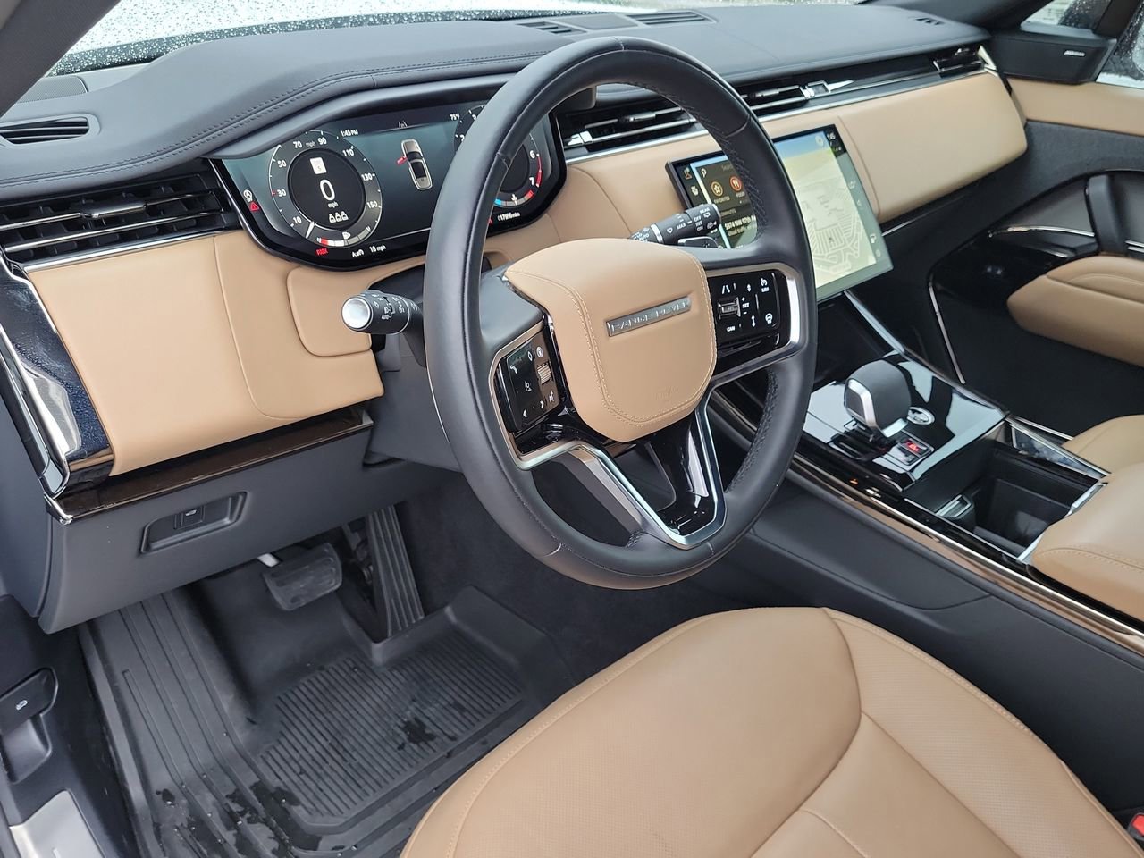 Used 2025 Land Rover Range Rover Sport SE image 22