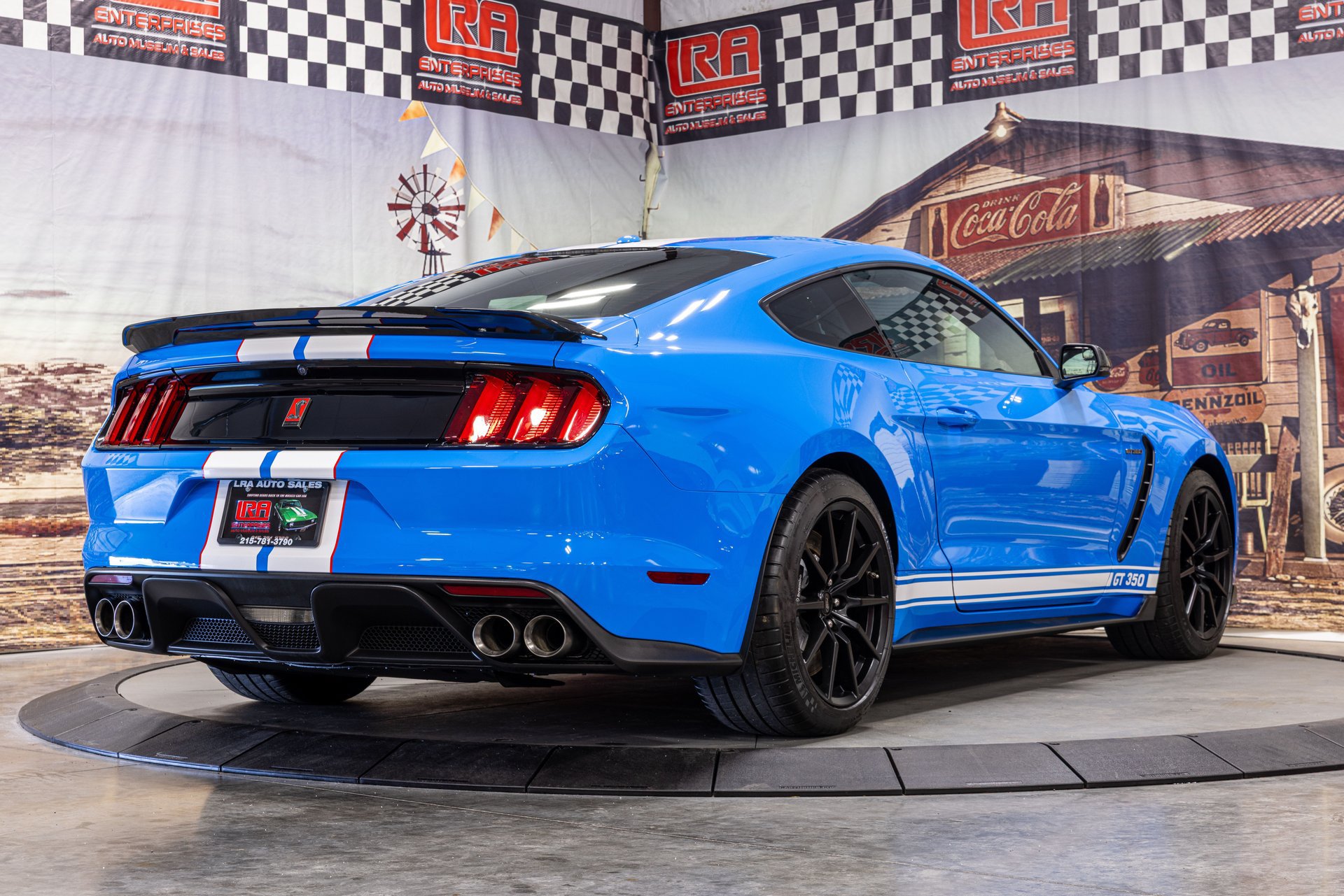 Used 2017 Ford Mustang Shelby GT350 w/ Electronics Package RWD image 8