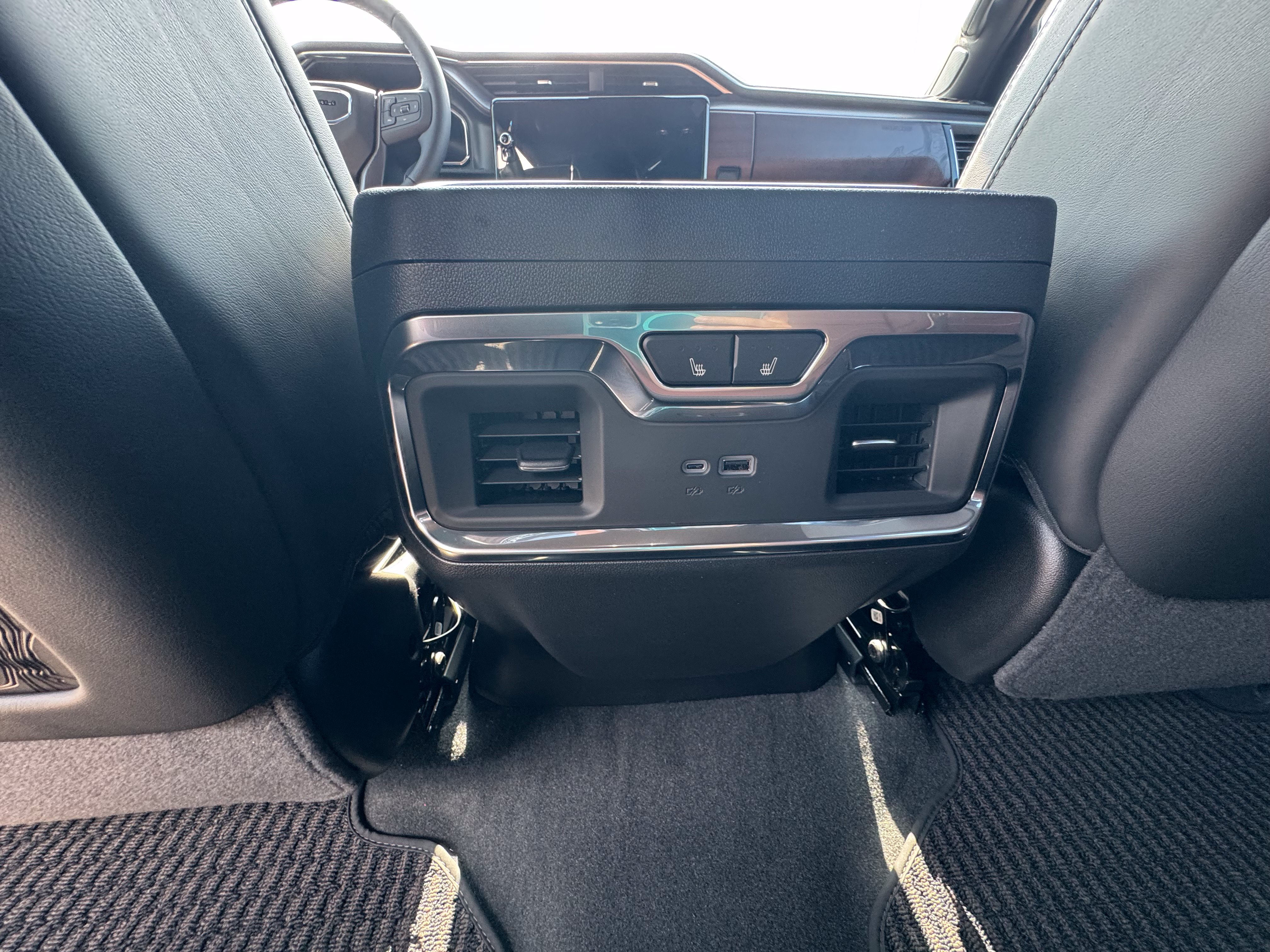 New 2026 GMC Sierra 1500 Denali Ultimate AWD/4WD image 8