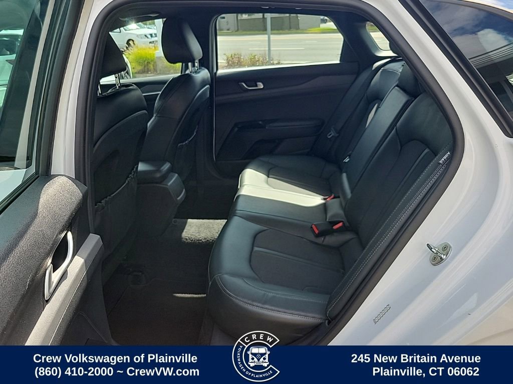 Used 2022 Kia K5 GT-Line w/ GT-Line Awd Premium Package image 16