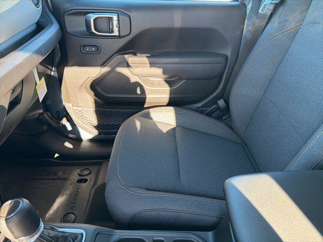 New 2026 Jeep Gladiator Willys image 16