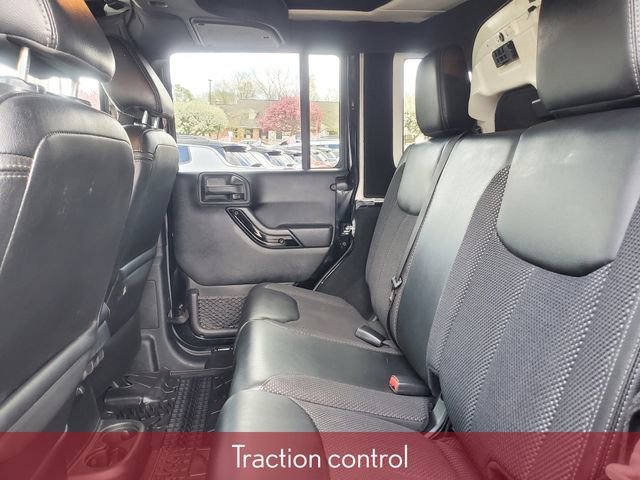 Used 2016 Jeep Wrangler Unlimited Sahara AWD/4WD image 31