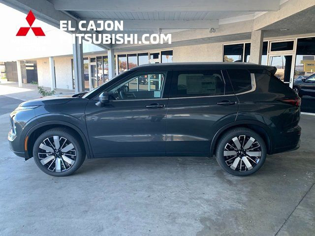 New 2026 Mitsubishi Outlander SEL FWD image 7