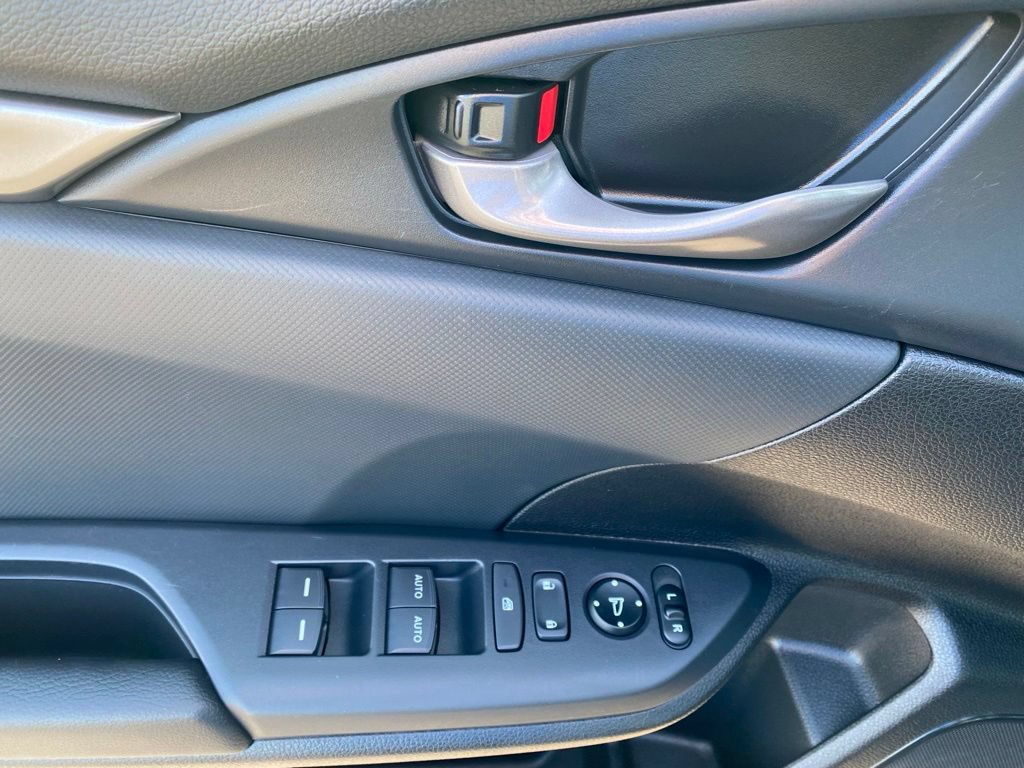 Used 2021 Honda Civic Sport image 13