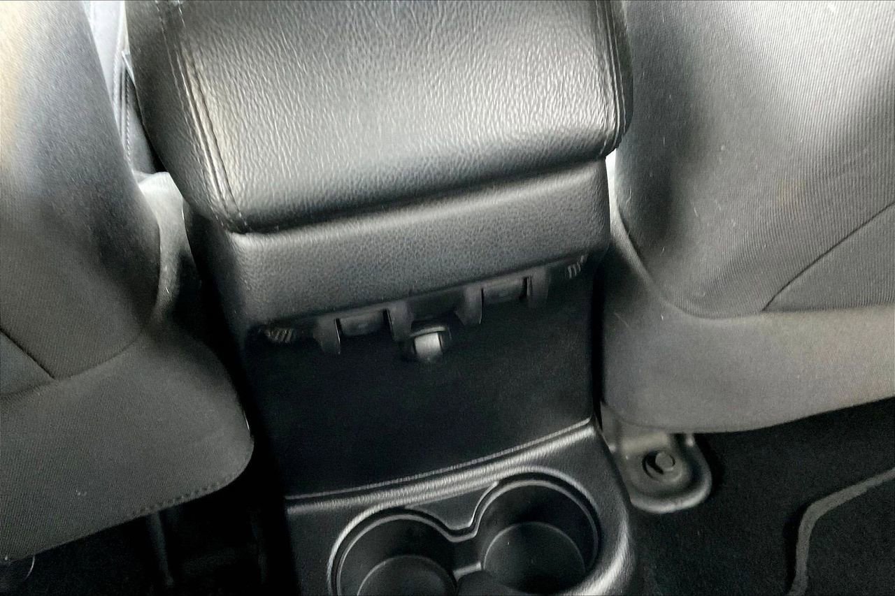 Certified 2016 Jeep Wrangler Unlimited Sport image 15