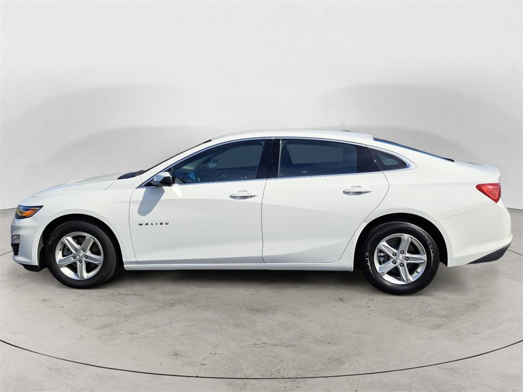 Used 2024 Chevrolet Malibu LS w/ Driver Confidence Package image 6
