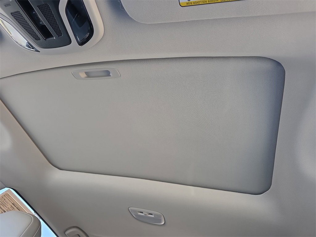 Certified 2025 Subaru Outback Limited image 32