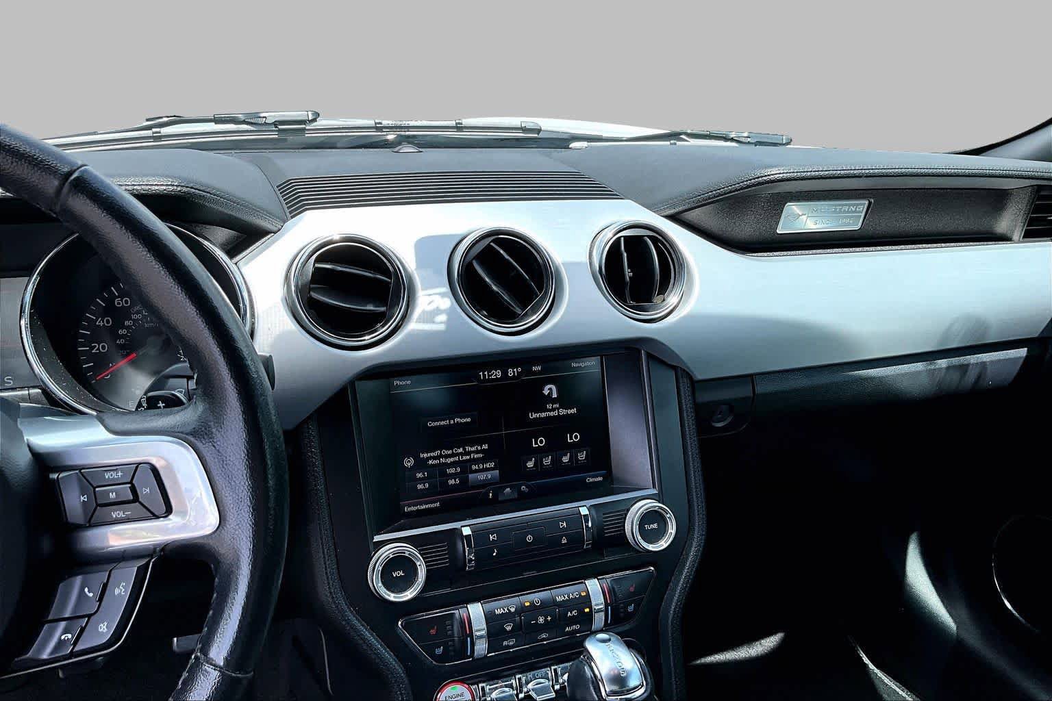 Used 2015 Ford Mustang GT Premium w/ Equipment Group 401A RWD image 5