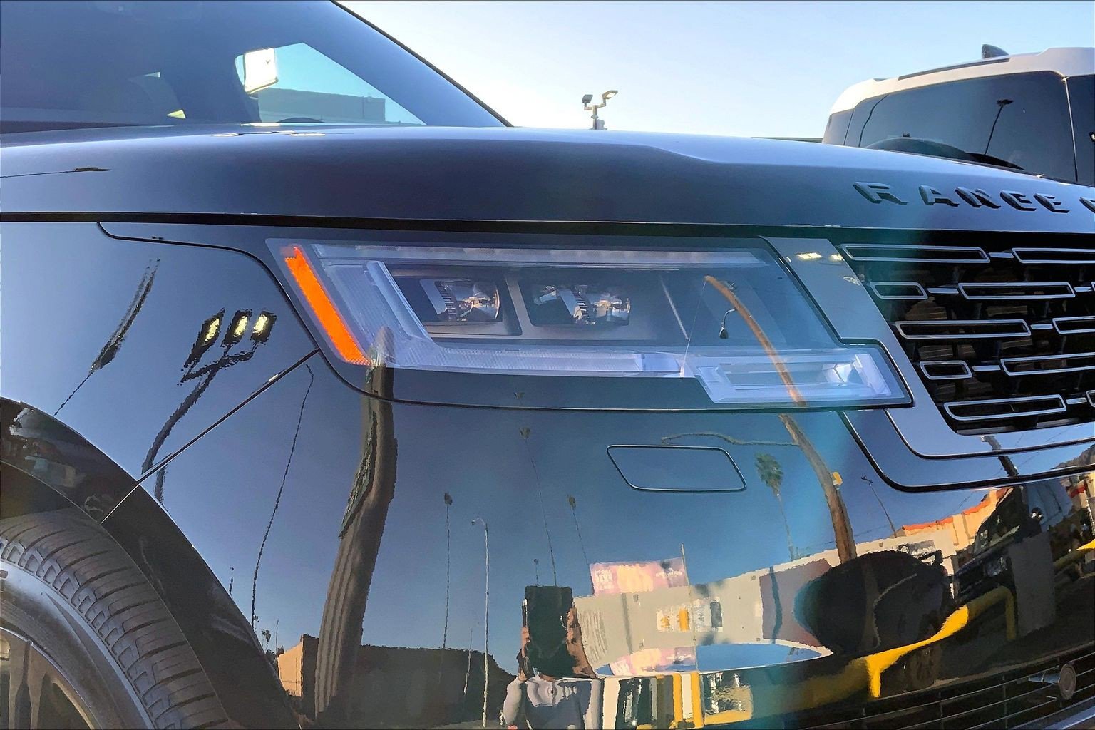 New 2026 Land Rover Range Rover SE AWD/4WD image 16