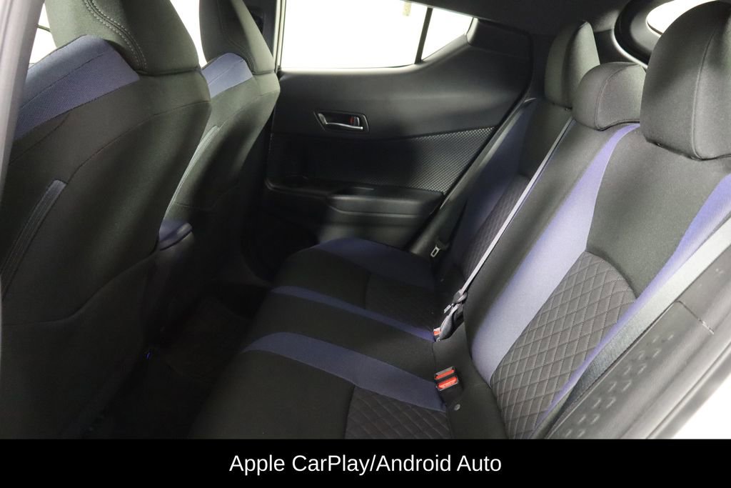 Used 2020 Toyota C-HR XLE image 16