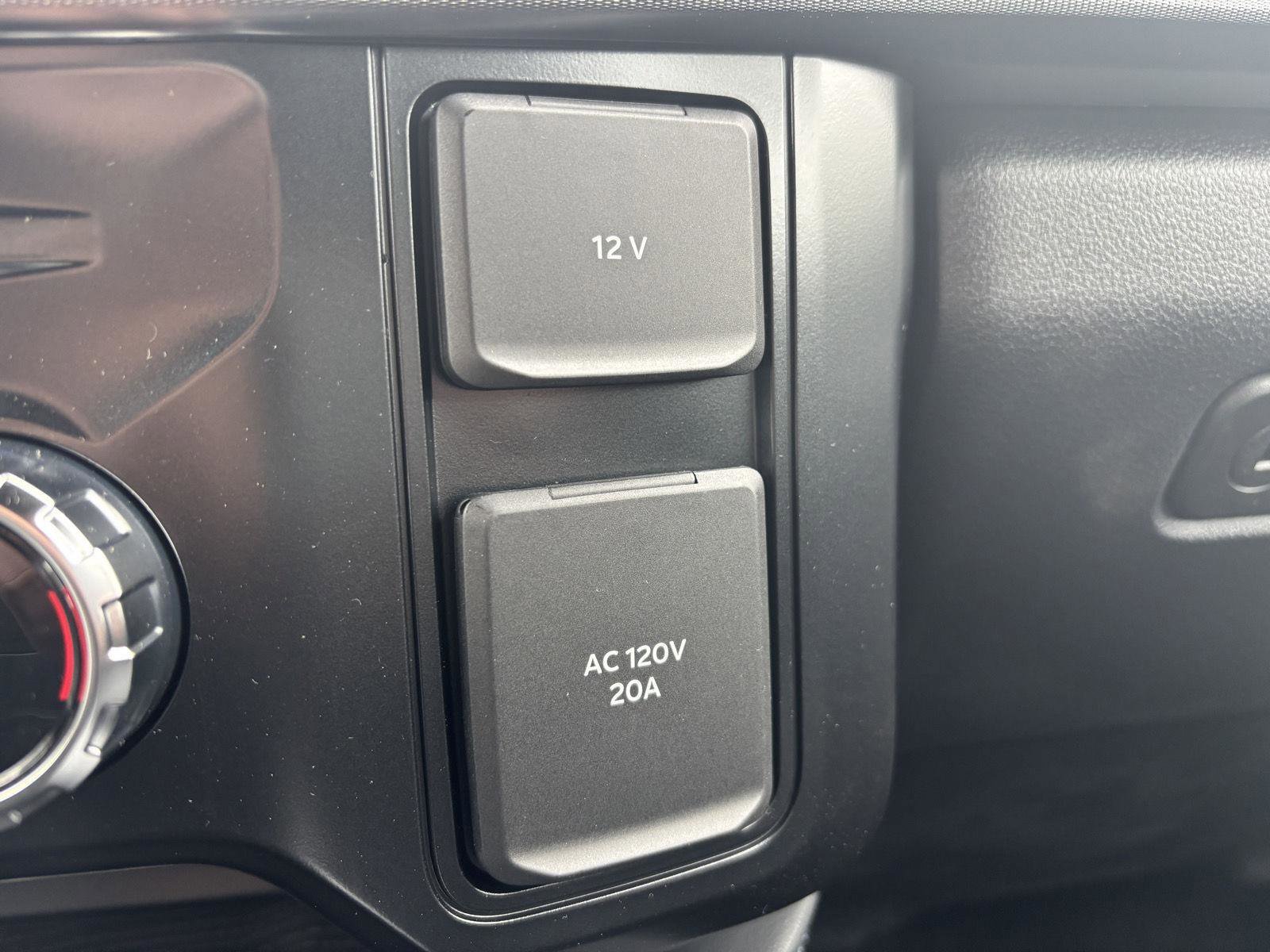 New 2025 Ford F350 Platinum image 25