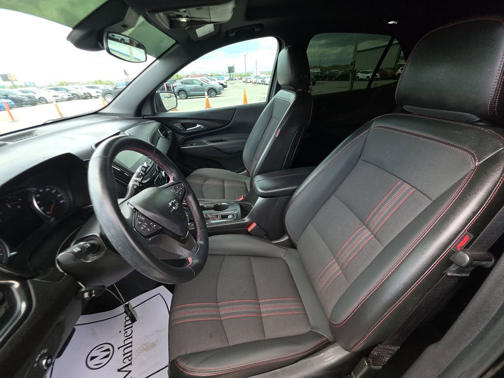Used 2023 Chevrolet Equinox RS image 9