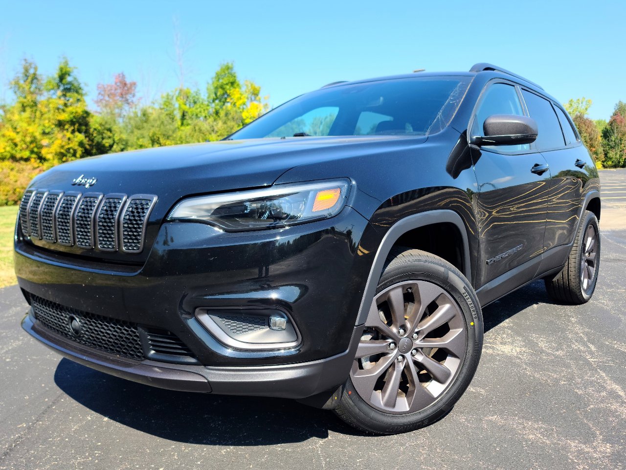 Used 2021 Jeep Cherokee Latitude Lux 80th Anniv w/ Quick Order Package 26U 80TH image 3