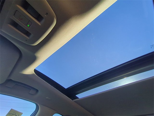 Used 2025 Nissan Murano Platinum w/ Cargo Package image 28