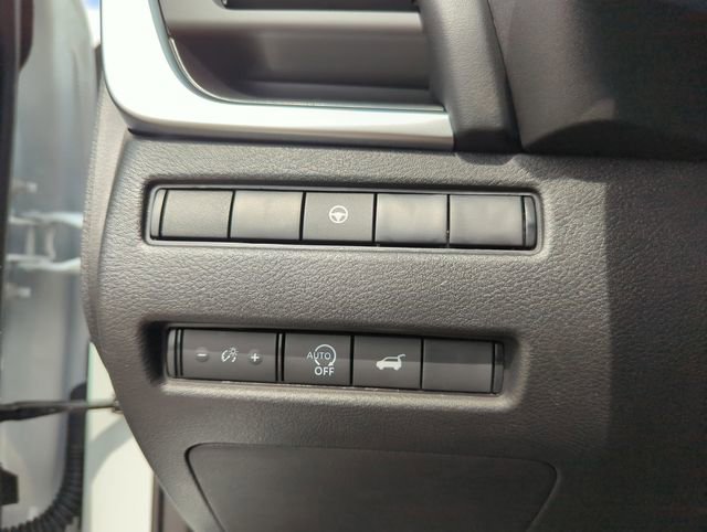 New 2026 Nissan Rogue SV image 39