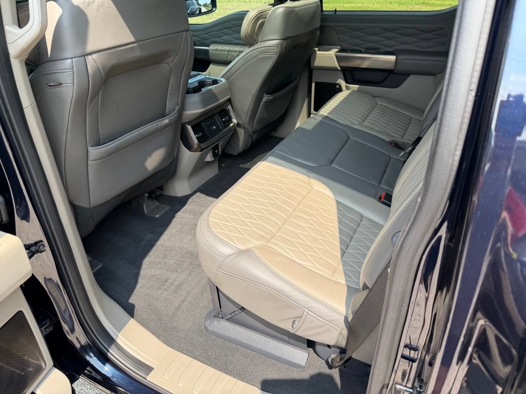 Used 2025 Ford F450 Platinum w/ Platinum Plus Package AWD/4WD image 45