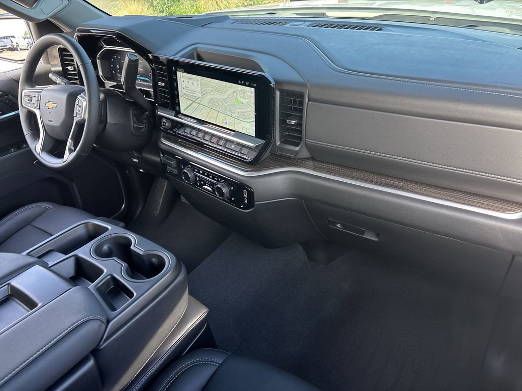 Used 2026 Chevrolet Silverado 1500 LT image 29