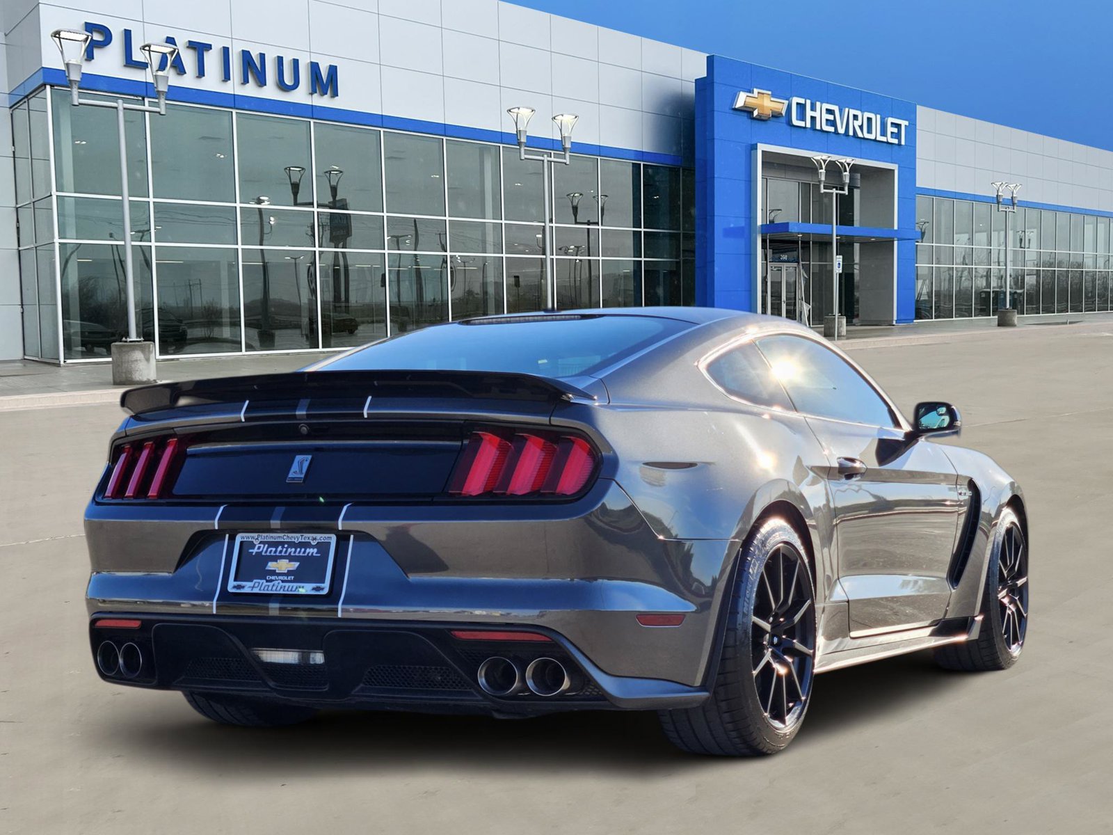 Used 2017 Ford Mustang Shelby GT350 w/ Electronics Package RWD image 5