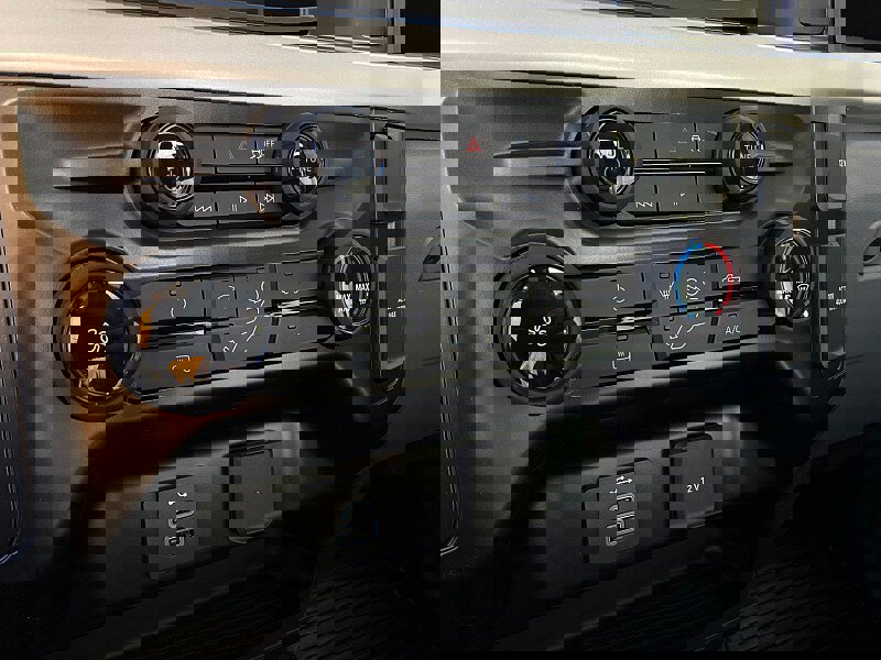 New 2026 Ford F550 4x4 Regular Cab Super Duty image 15