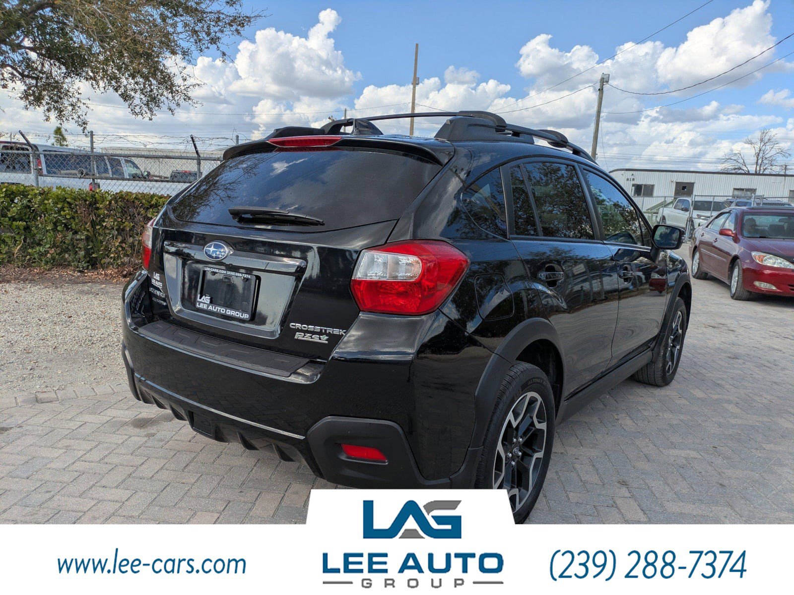 Used 2016 Subaru Crosstrek 2.0i Limited w/ Popular Package #1 AWD/4WD image 3