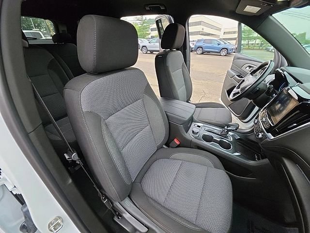 Used 2023 Chevrolet Traverse LT AWD/4WD image 45