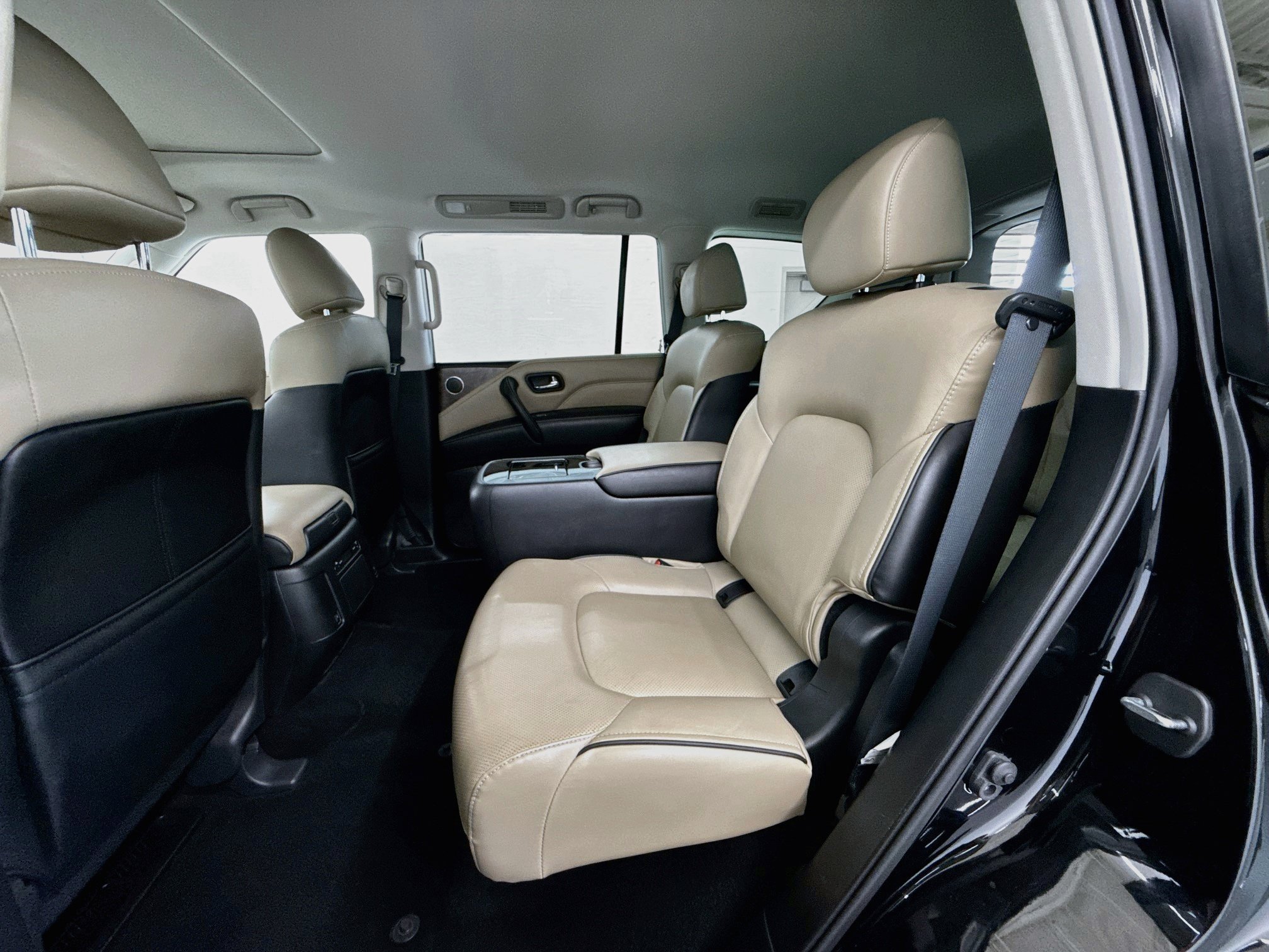 Used 2023 INFINITI QX80 Premium Select w/ Cargo Package RWD image 30