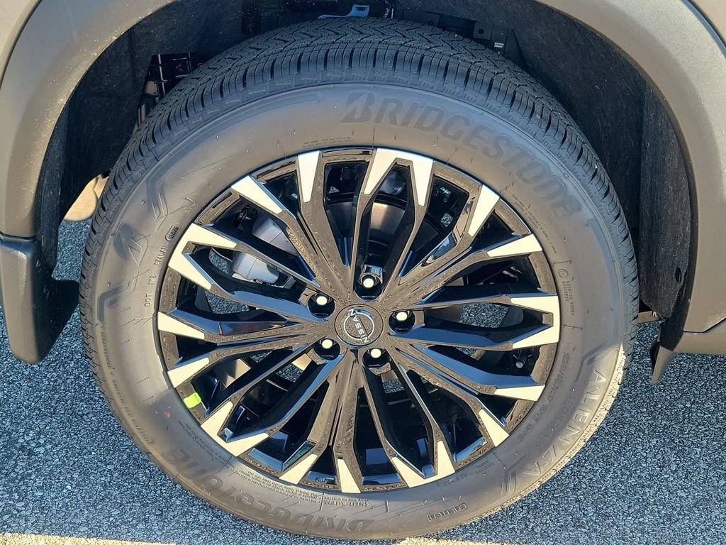 New 2026 Nissan Rogue SV image 3