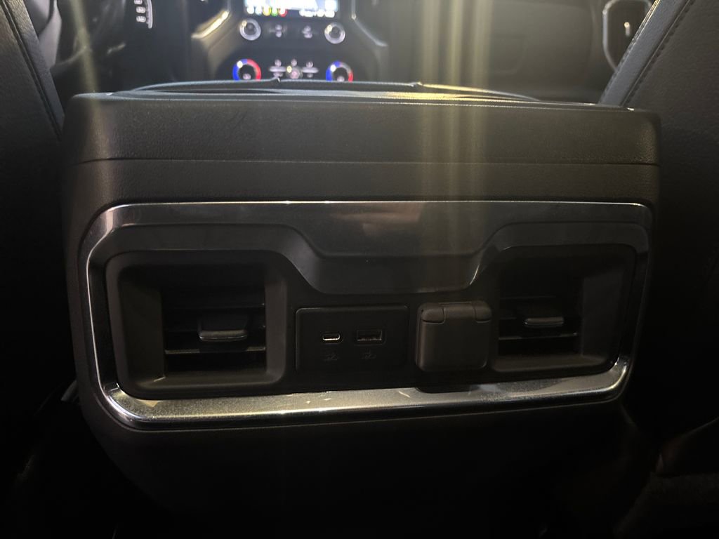 Used 2022 GMC Sierra 1500 Denali w/ Denali Reserve Package image 32