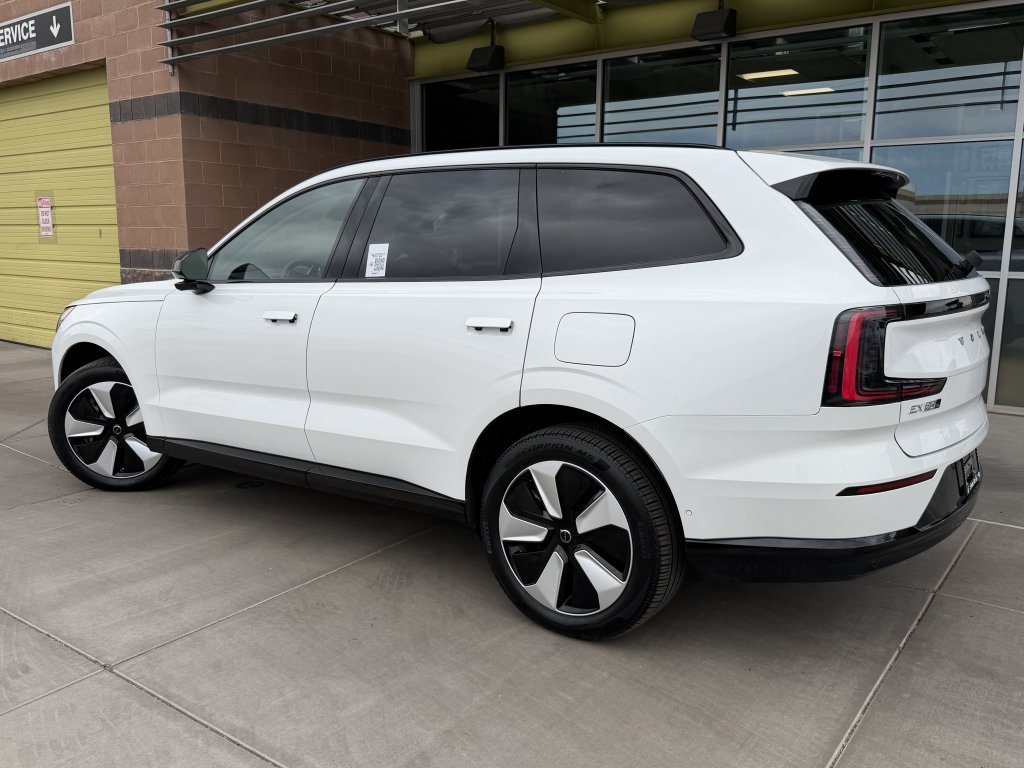 Used 2025 Volvo EX90 Plus AWD/4WD image 5