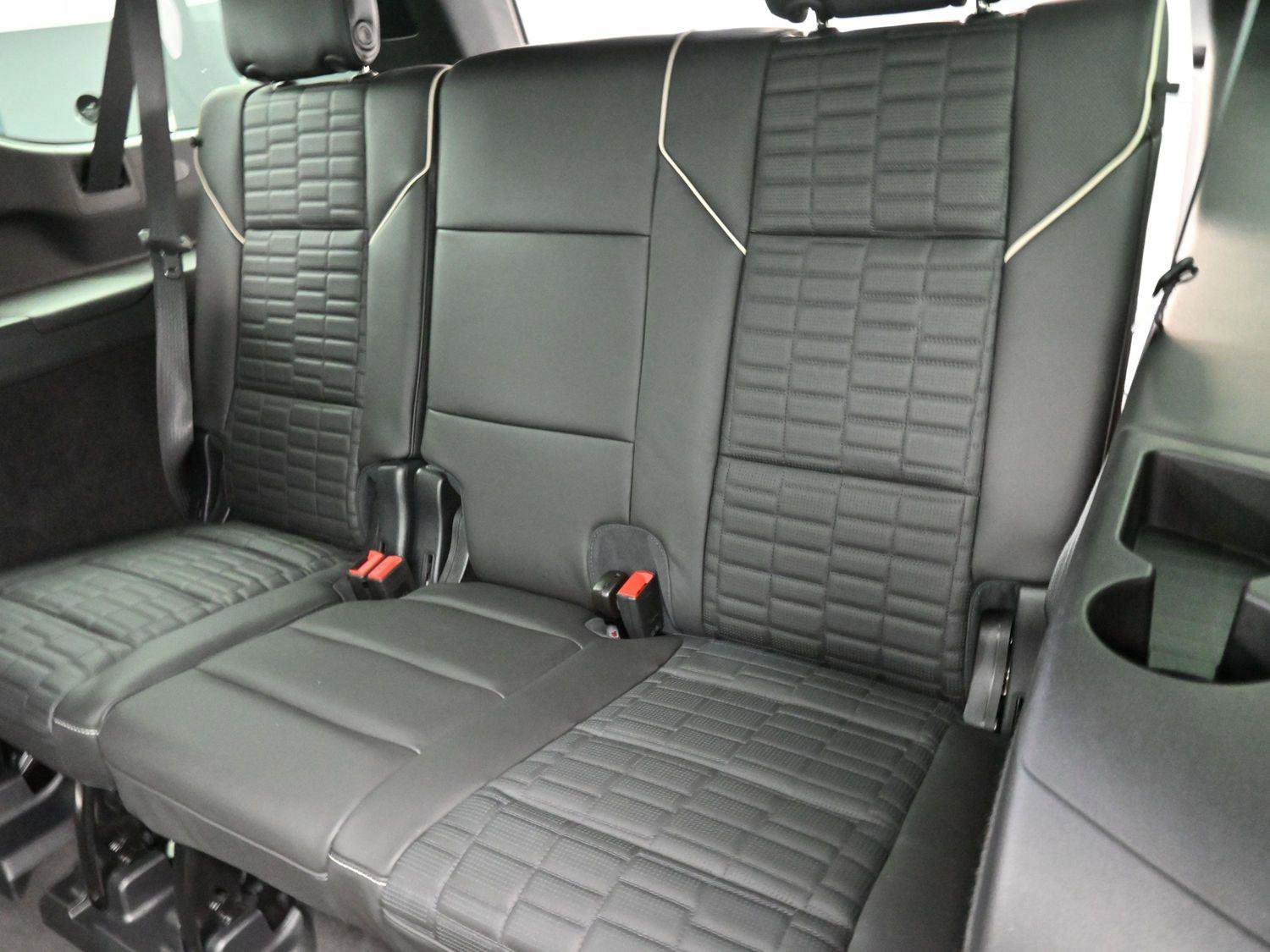 Certified 2024 Cadillac Escalade ESV Premium Luxury Platinum w/ Heavy-Duty Trailer Package image 35