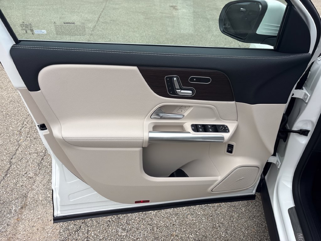 New 2026 Mercedes-Benz GLA 250 4MATIC image 10