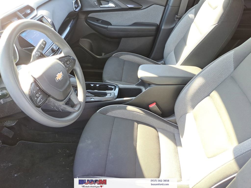 Used 2023 Chevrolet TrailBlazer LT w/ Convenience Package AWD/4WD image 11