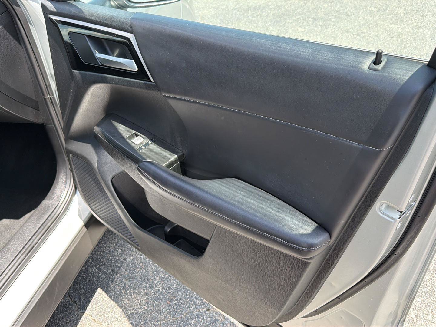 Used 2024 Mitsubishi Outlander SE FWD image 14