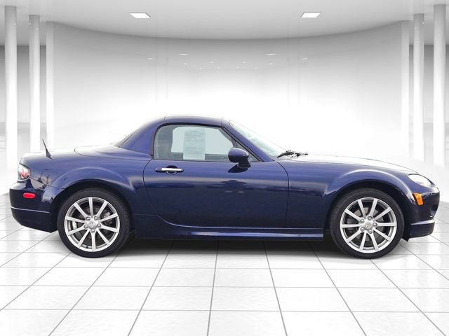 Used 2007 MAZDA MX-5 Miata Touring w/ Appearance Pkg RWD image 2