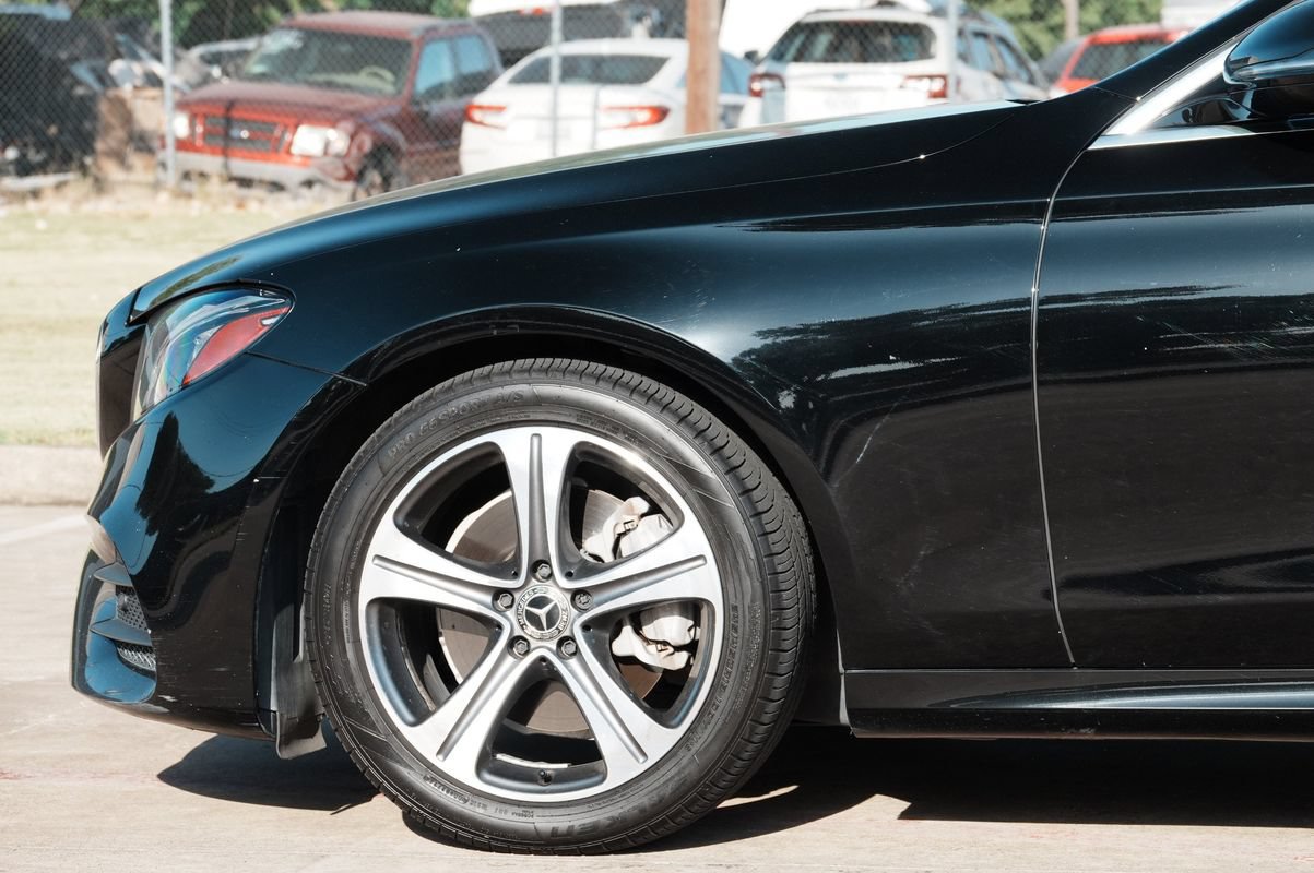 Used 2019 Mercedes-Benz E 300 image 24
