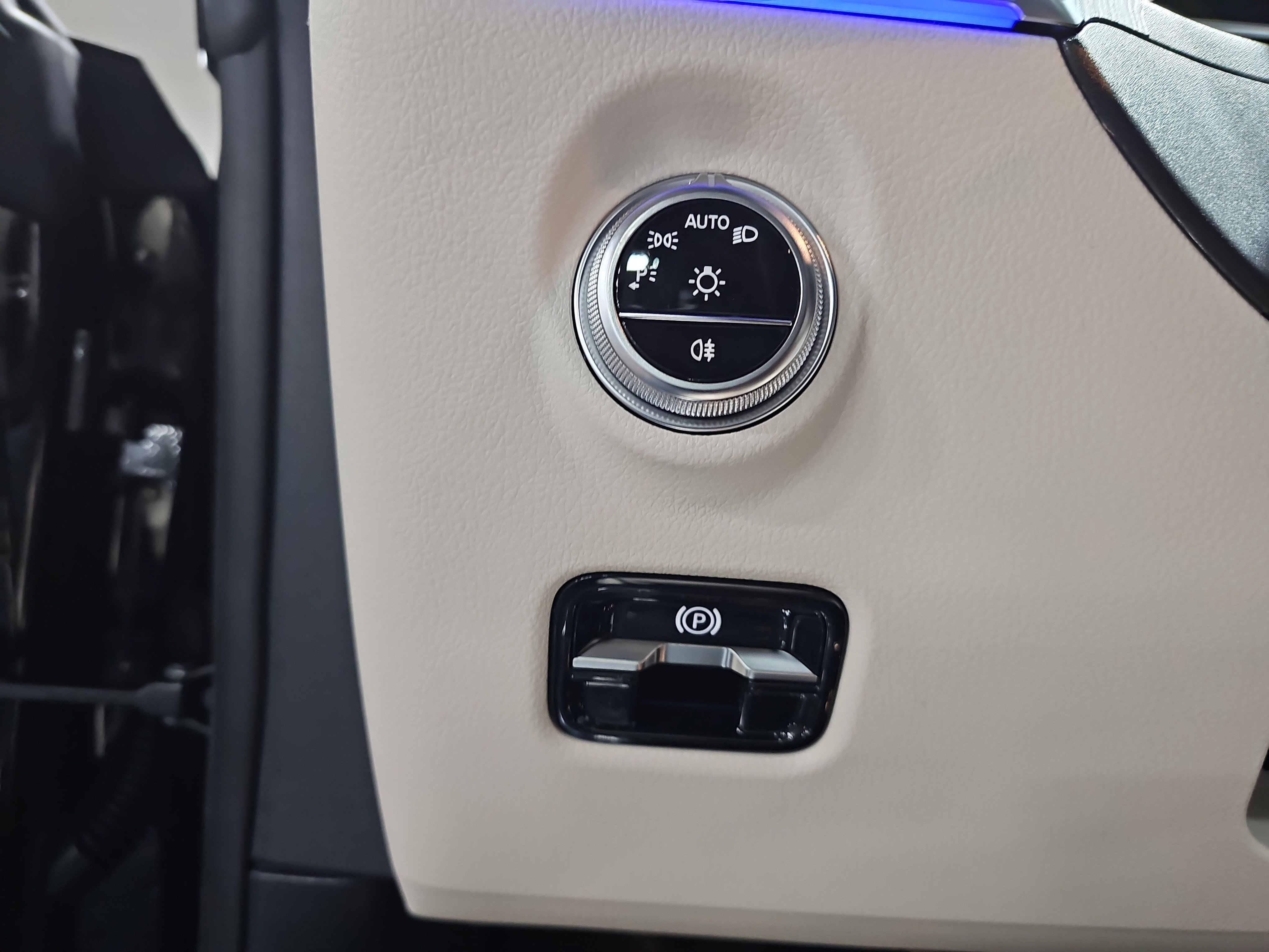 New 2026 Mercedes-Benz CLE 450 4MATIC Cabriolet image 28