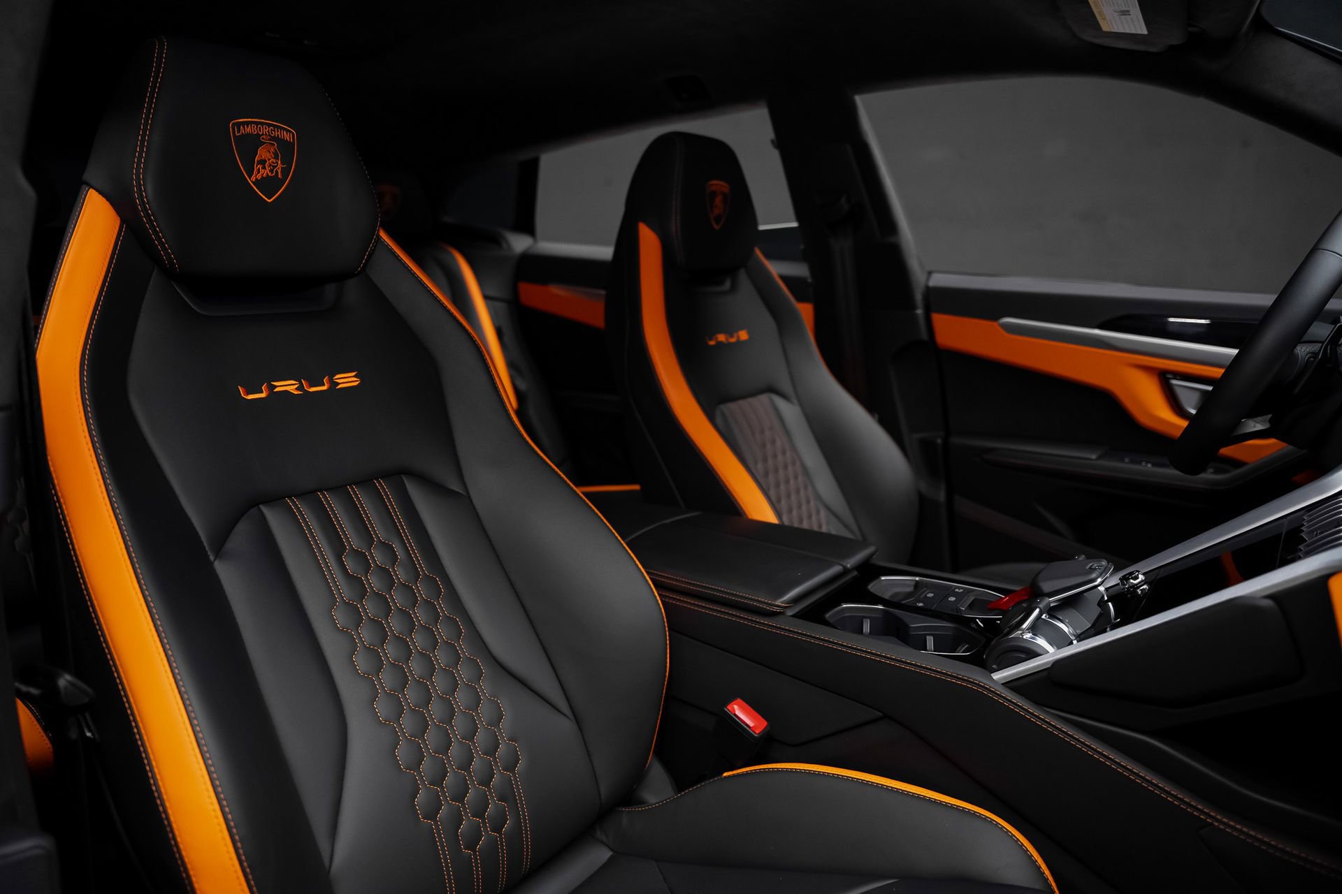 Used 2024 Lamborghini Urus S image 65