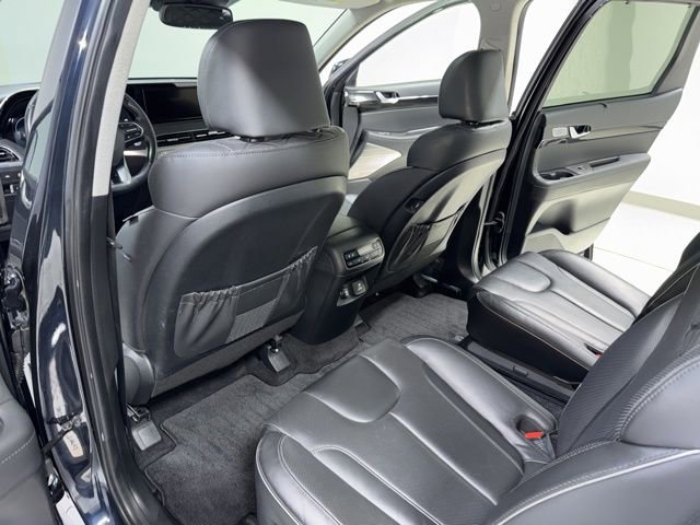 Used 2022 Hyundai Palisade Limited image 26