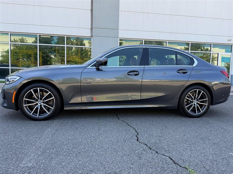 Used 2020 BMW 330i xDrive Sedan w/ Premium Package AWD/4WD image 5