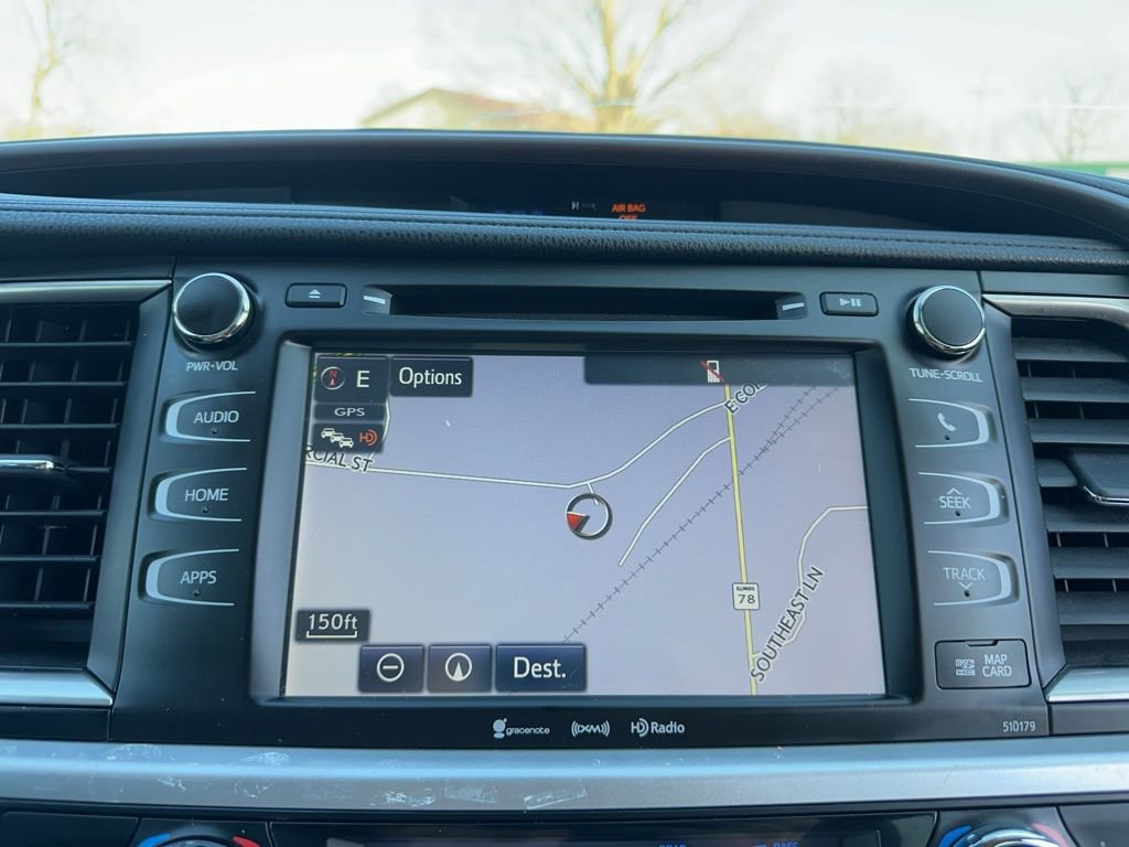 Used 2017 Toyota Highlander XLE image 40