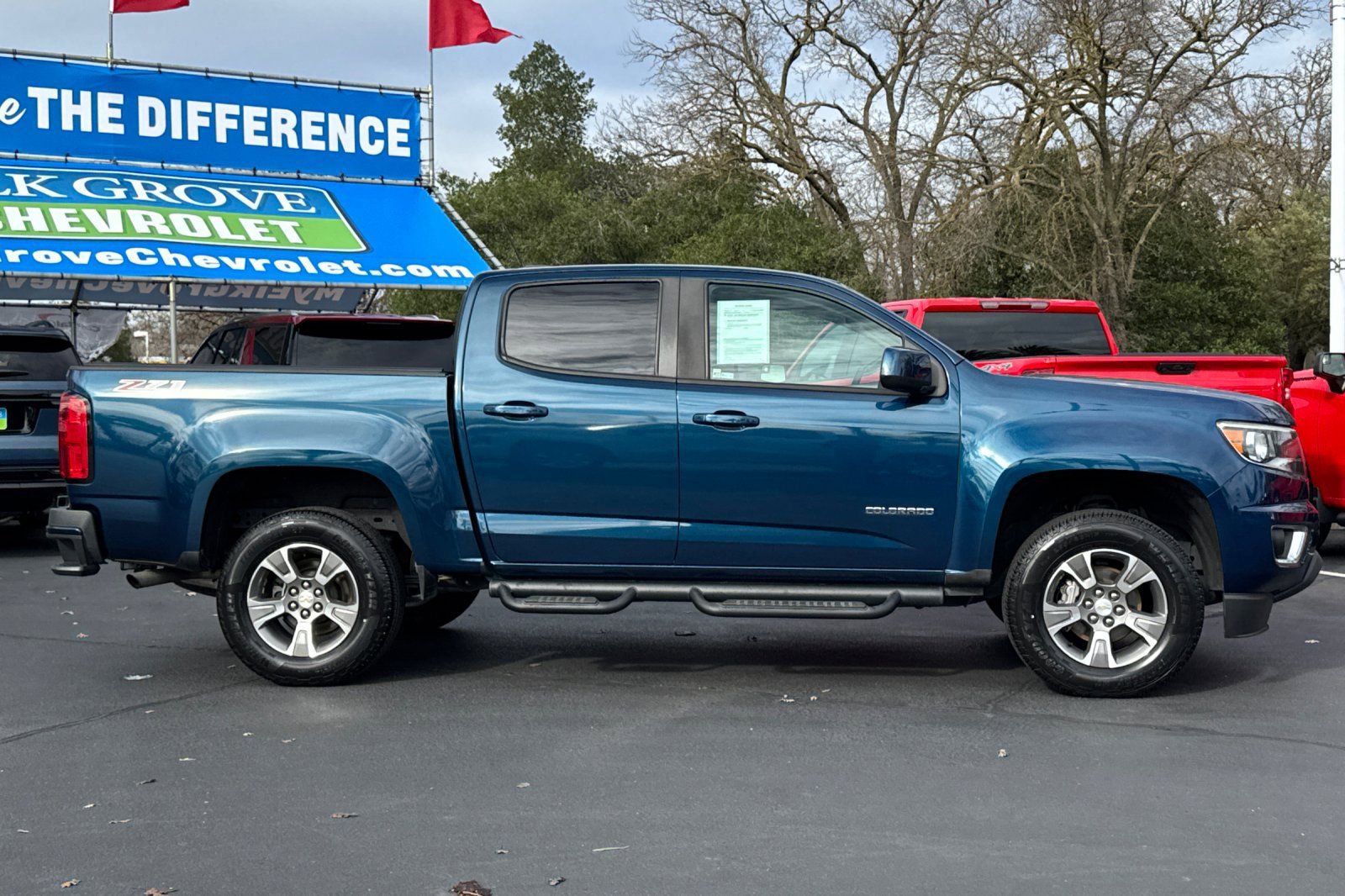 Used 2019 Chevrolet Colorado Z71 image 2