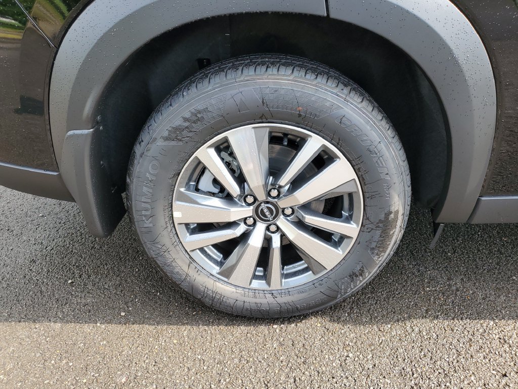 New 2026 Nissan Pathfinder SL FWD image 5
