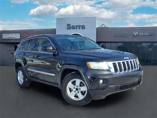 Used 2012 Jeep Grand Cherokee Laredo w/ Laredo E Group image 1