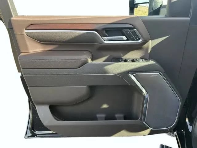 New 2026 GMC Sierra 3500 Denali w/ Technology Package AWD/4WD image 12