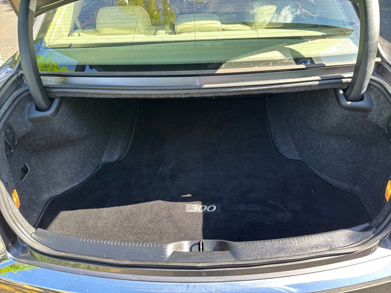 Used 2013 Chrysler 300 C w/ Light Group AWD/4WD image 34