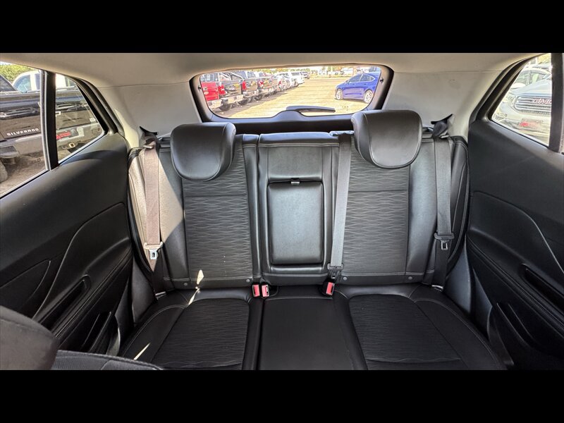 Used 2015 Buick Encore Convenience AWD/4WD image 20