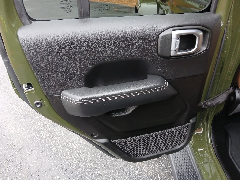 Used 2022 Jeep Wrangler Unlimited Sahara image 25