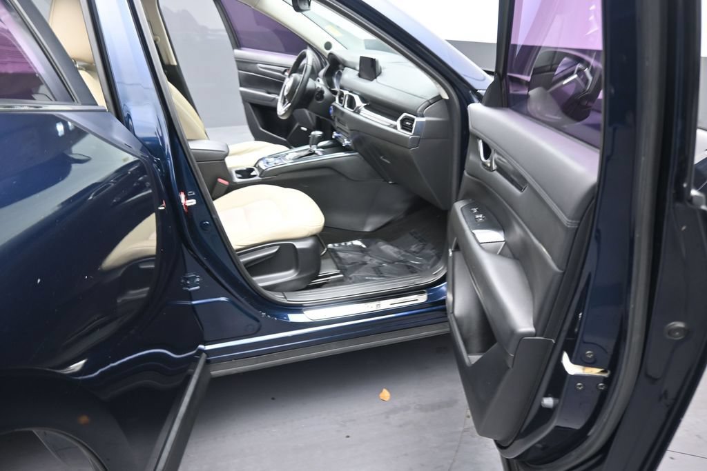 Used 2019 MAZDA CX-5 Touring FWD image 15