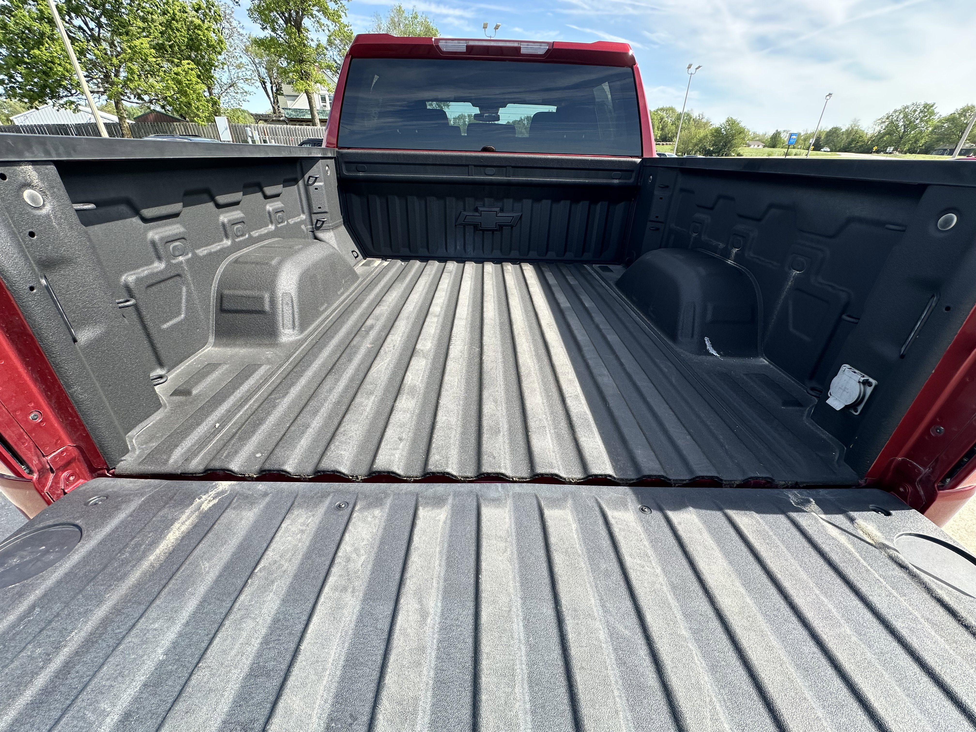 Used 2024 Chevrolet Silverado 1500 RST w/ Z71 Off-Road Package AWD/4WD image 14