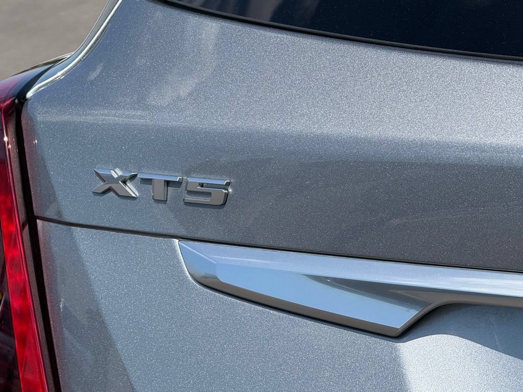 Used 2024 Cadillac XT5 Premium Luxury w/ Technology Package FWD image 41